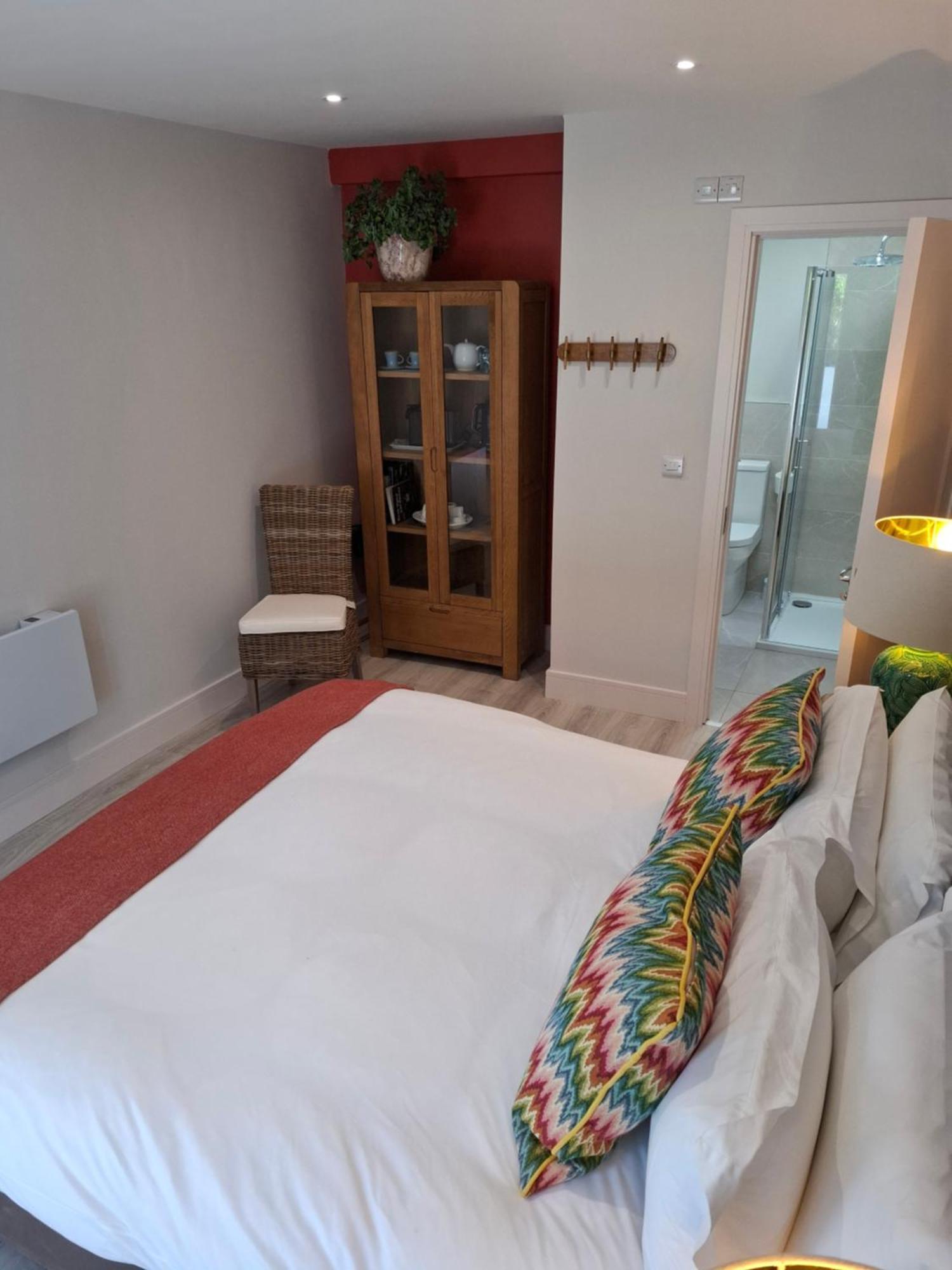 Granville House Apartments And Garden Suites Ballyferriter Bagian luar foto